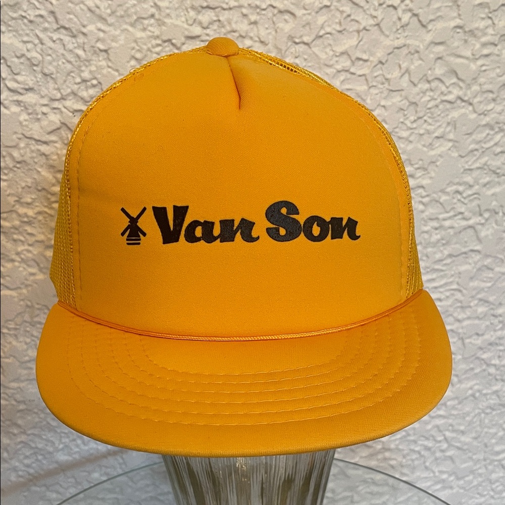 Vintage VAN SON Yellow Trucker Foam-Front Snap-Back Hat Urban Streetwear Retro